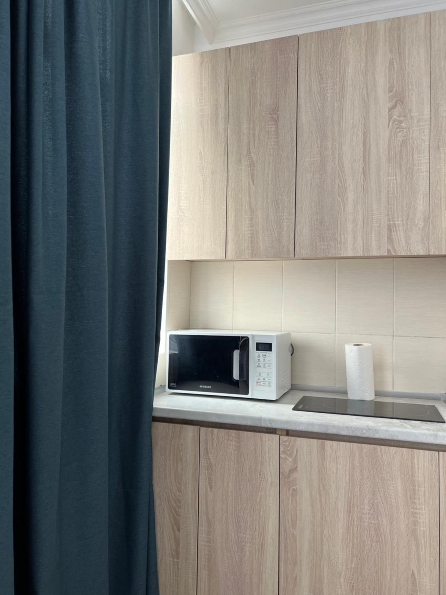 Hyat Apartment Bishkek Esterno foto